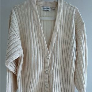Vintage Cardigan Sweater Size Women’s Large *Cream Dream Cardigan*